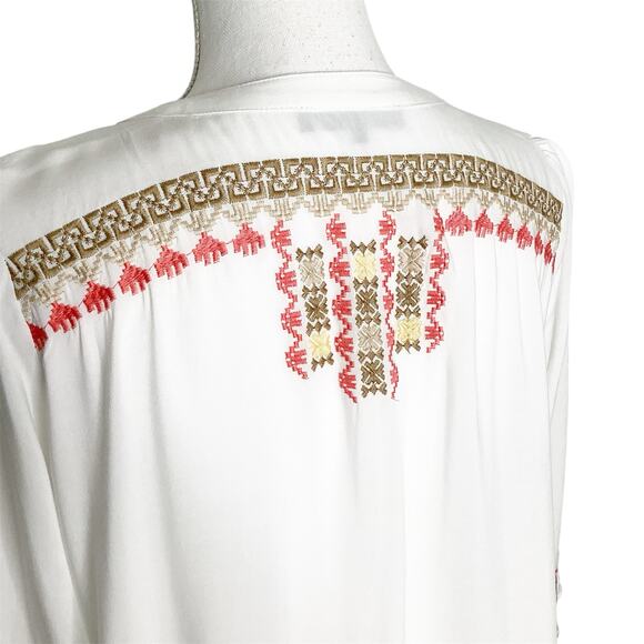 Andree By Unit White Embroidered 3/4 Sleeve Tunic Length Top Medium - Picture 6 of 8